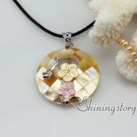 mother of pearl shell pendant