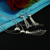 heart pendants necklaces and tassel earrings jewelry sets