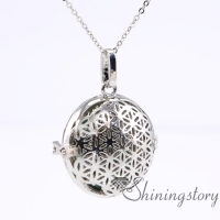 openwork aromatherapy necklace diffuser lockets wholesale diffuser jewelry essential oil pendant necklace