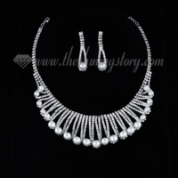 wedding bridal prom rhinestone pearl necklaces and earrings